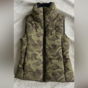 Kanuk women puffer vest